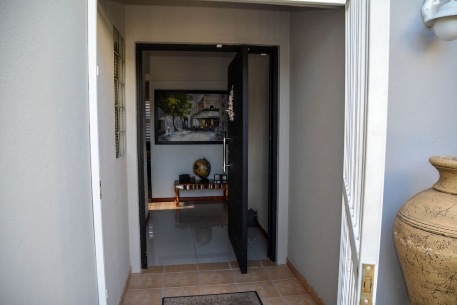 4 Bedroom Property for Sale in Vredendal Western Cape